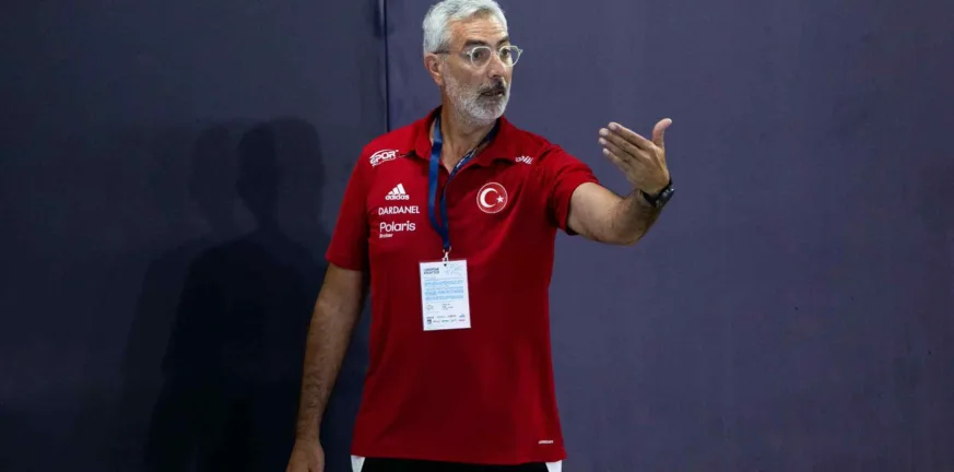 Ενας πατρινός προπονητής οδήγησε την Εθνική Τουρκίας στην 6η θέση Ενας πατρινός προπονητής οδήγησε την Εθνική Τουρκίας στην 6η θέση