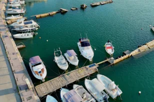 Πάτρα: Κακή κωμωδία η αποκατάσταση της Μαρίνας – Υπομονή έως τον Δεκέμβριο
