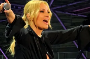 Ερχεται Πάτρα η Πέγκυ Ζήνα 2η φορά μέσα στο καλοκαίρι!