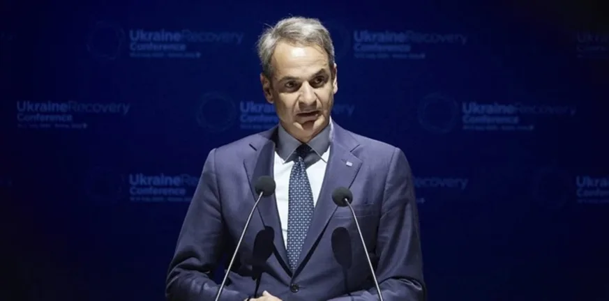 Κ. Μητσοτάκης στη Διάσκεψη για την ανοικοδόμηση της Ουκρανίας: «Να ενισχύσουμε τη συλλογική μας πίεση στη Ρωσία» Κ. Μητσοτάκης στη Διάσκεψη για την ανοικοδόμηση της Ουκρανίας: «Να ενισχύσουμε τη συλλογική μας πίεση στη Ρωσία»