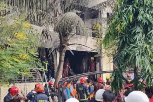 Μπαγκλαντές: 25 μαθητές νεκροί από την πτώση μαχητικού σε σχολείο ΒΙΝΤΕΟ