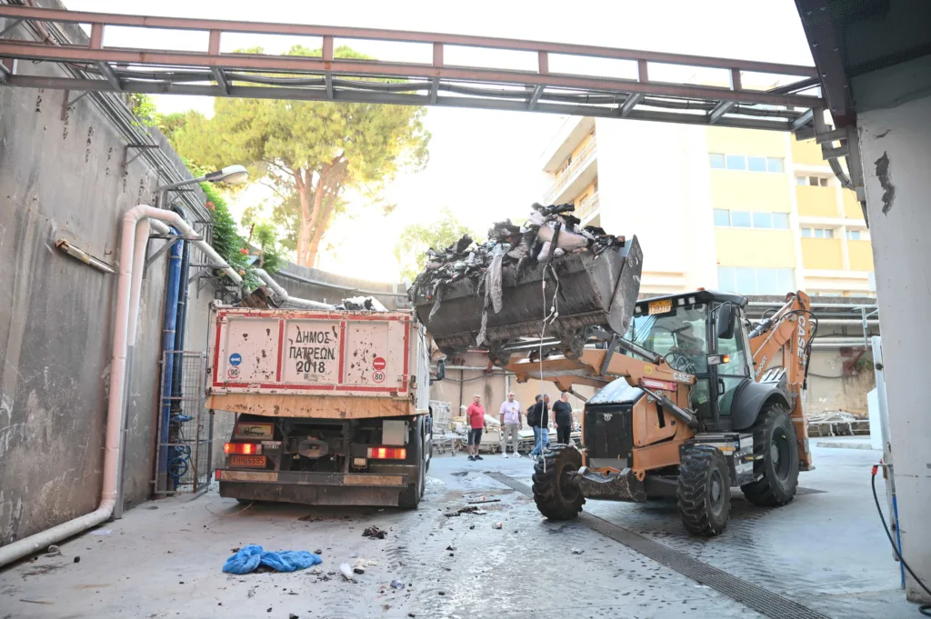 Σήμα κινδύνου από τον Δήμο Πατρέων: Άμεση επαναλειτουργία του Νοσοκομείου «Άγιος Ανδρέας» ζητούν Πελετίδης και Αναστασίου