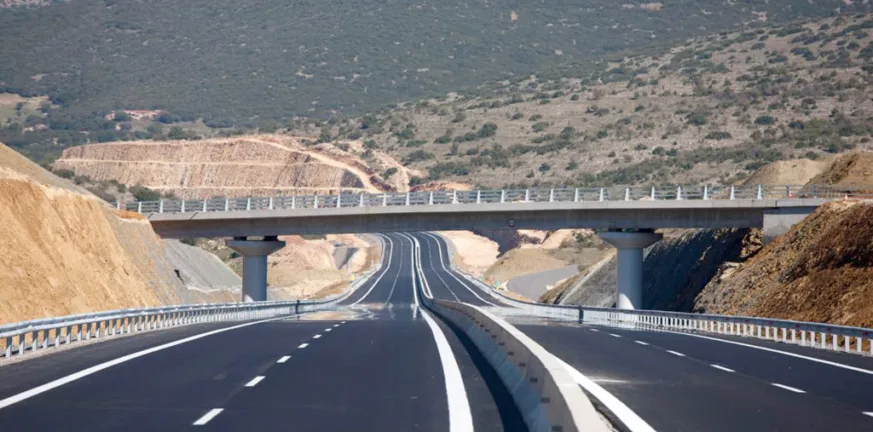 Εξαλλοι οι αστυνομικοί υπάλληλοι Αχαϊας με τον «δανεισμό» συναδέλφων τους στην Τροχαία για την Πατρών-Πύργου!