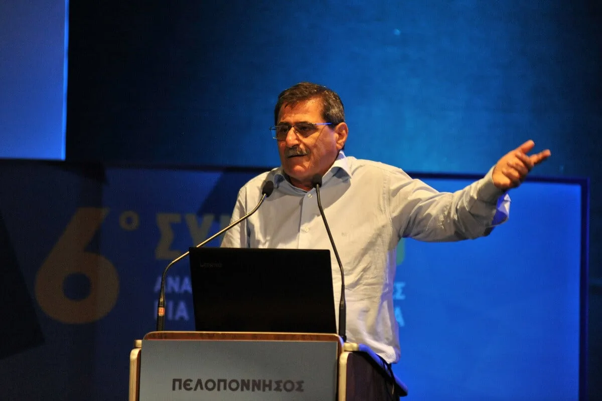 Πελετίδης: «Αποτελεσματικοί δήμοι για ποιον; Για τους πολλούς ή για τα κέρδη των λίγων;» Πελετίδης: «Αποτελεσματικοί δήμοι για ποιον; Για τους πολλούς ή για τα κέρδη των λίγων;»