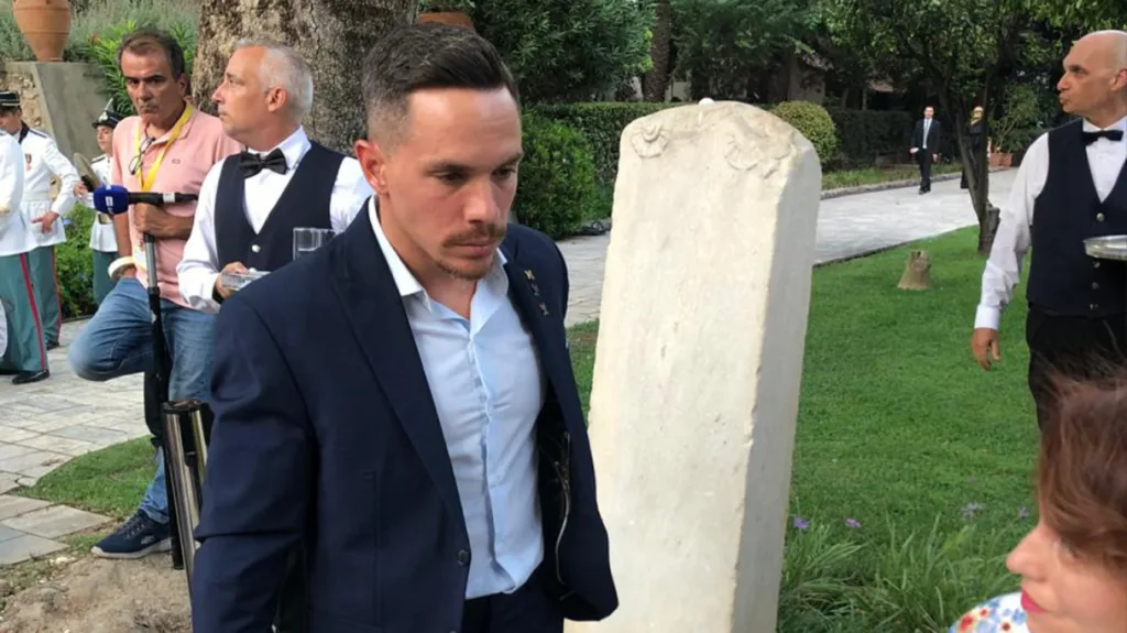 51η Επέτειος για την αποκατάσταση της Δημοκρατίας: Οι προσκεκλημένοι και οι ατάκες «φωτιά», ΦΩΤΟ, ΒΙΝΤΕΟ