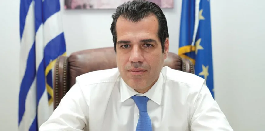 Μεταναστευτικό - Πλεύρης: «Η παράνομη είσοδος στη χώρα έχει συνέπειες» Μεταναστευτικό - Πλεύρης: «Η παράνομη είσοδος στη χώρα έχει συνέπειες»