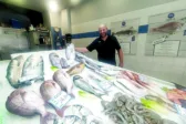Σαρδέλα… πολυτελείας στην Πάτρα, οι τιμές αγγίζουν και τα 14,8 ευρώ!