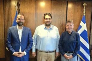 Φαρμάκης και Αλεξόπουλος στον υπουργό Εσωτερικών Θ. Λιβάνιο – Ποια θέματα έθεσαν