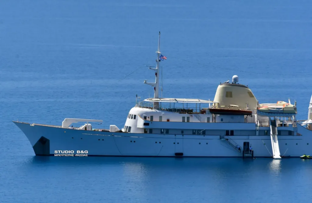 Στο Ναύπλιο η θρυλική θαλαμηγός του Αριστοτέλη Ωνάση «Christina O» ΦΩΤΟ, ΒΙΝΤΕΟ