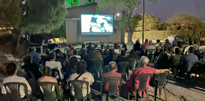 Πάτρα: Γυναικεία φωνή στον κινηματογράφο - Από το «Γεγονός» στην Αντίσταση των «3000 Νυχτών» Πάτρα: Γυναικεία φωνή στον κινηματογράφο - Από το «Γεγονός» στην Αντίσταση των «3000 Νυχτών»