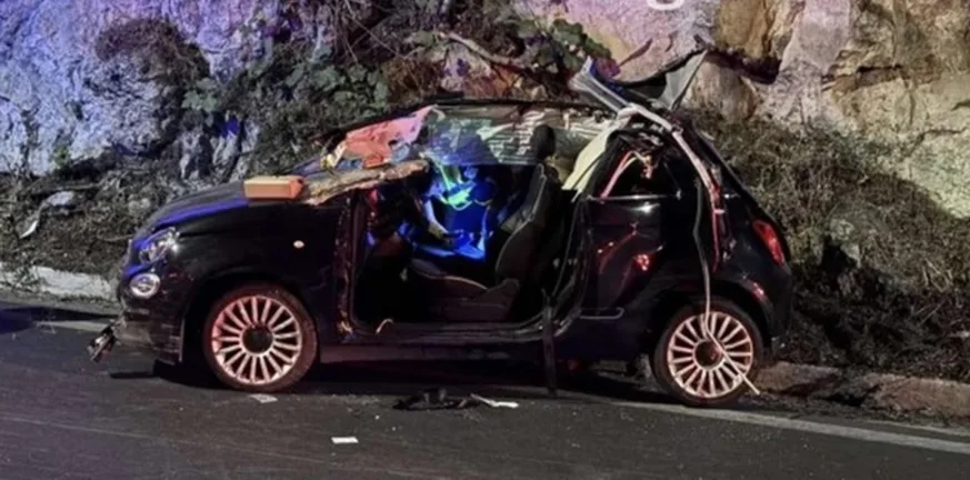 Θανατηφόρο τροχαίο στα Χανιά, μια νεκρή και μια σοβαρά τραυματίας ΦΩΤΟ Θανατηφόρο τροχαίο στα Χανιά, μια νεκρή και μια σοβαρά τραυματίας ΦΩΤΟ