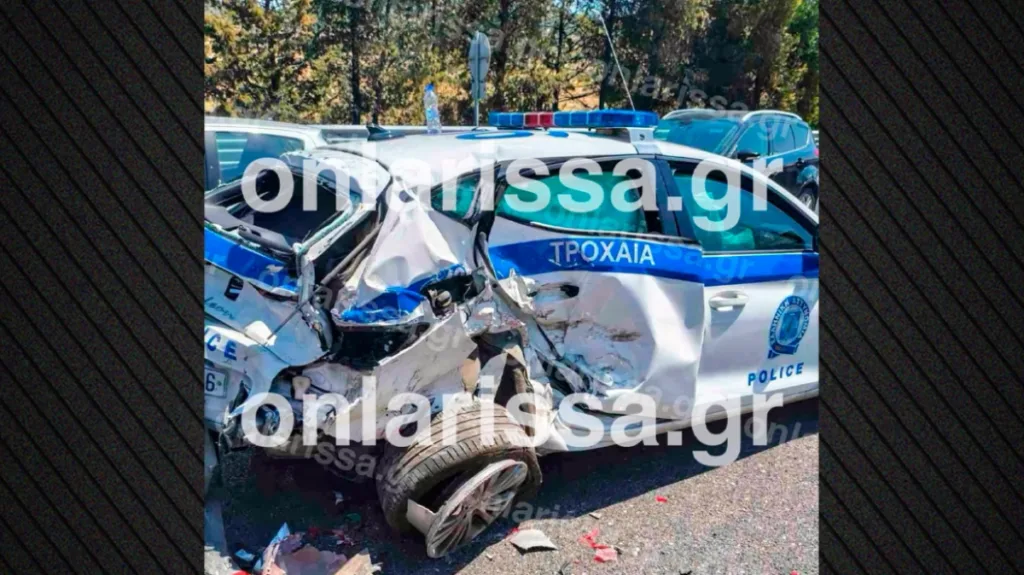 Λάρισα: Αγροτικό εμβόλισε περιπολικό, από θαύμα σώθηκαν οι αστυνομικοί ΦΩΤΟ