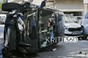 Τρομερή τούμπα από τζιπ, ο ουρανός στην άσφαλτο! ΦΩΤΟ