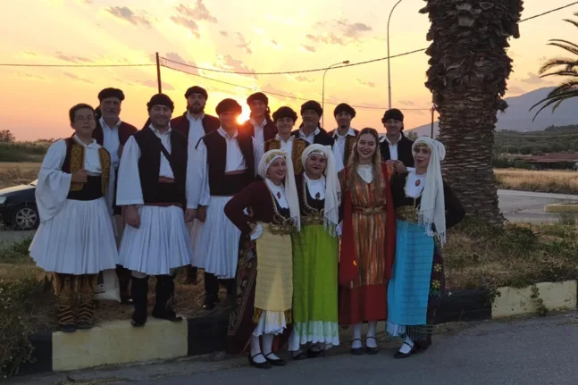 To Χορευτικό Τμήμα του Δήμου Πατρέων στις εκδηλώσεις για τη μάχη των Βρυσακίων ΦΩΤΟ