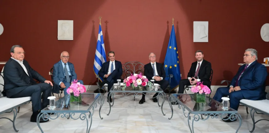 51η Επέτειος για την αποκατάσταση της Δημοκρατίας: Οι προσκεκλημένοι και οι ατάκες «φωτιά», ΦΩΤΟ, ΒΙΝΤΕΟ 51η Επέτειος για την αποκατάσταση της Δημοκρατίας: Οι προσκεκλημένοι και οι ατάκες «φωτιά», ΦΩΤΟ, ΒΙΝΤΕΟ