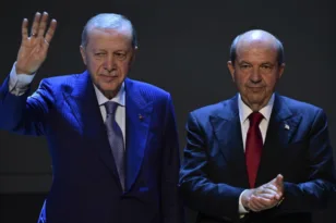 Ερντογάν από τα Κατεχόμενα: «Συμφιλιωθείτε με την κατάσταση στο πεδίο – Υπάρχουν δύο κράτη στην Κύπρο»