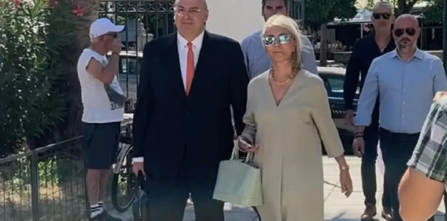 Ξεκινά η δίκη για τον εκβιασμό της Ζέττας Μακρή – «Η Δικαιοσύνη είναι η ασπίδα μου» Ξεκινά η δίκη για τον εκβιασμό της Ζέττας Μακρή – «Η Δικαιοσύνη είναι η ασπίδα μου»