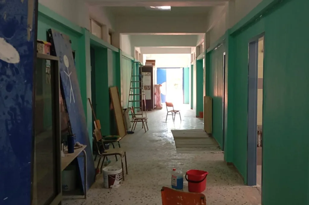 Ανακαινίζονται και αναβαθμίζονται δύο σχολικά συγκροτήματα του Δήμου Ήλιδας ΦΩΤΟ