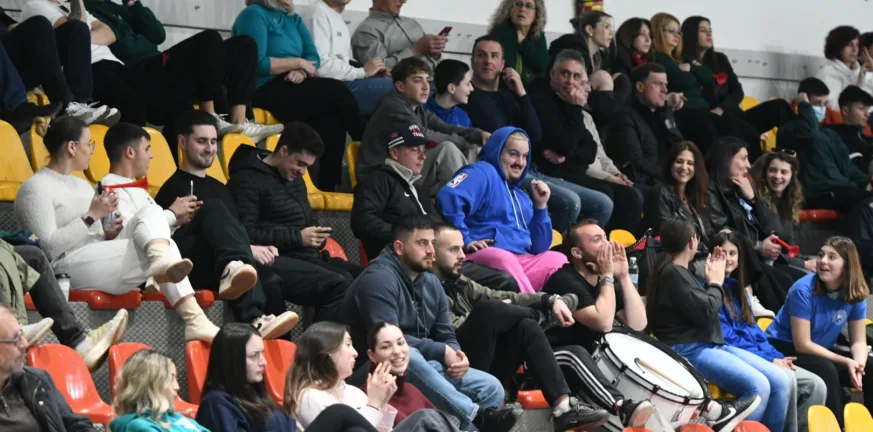 Τα πολλά τοπικά ντέρμπι στο βόλεϊ αναμένεται να «ζεστάνουν» τους φιλάθλους Τα πολλά τοπικά ντέρμπι στο βόλεϊ αναμένεται να «ζεστάνουν» τους φιλάθλους