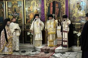 Ο Μητροπολίτης Αιγιαλείας και Καλαβρύτων καλεί τους κληρικούς να κάνουν δέηση υπέρ κατάσβεσης των πυρκαγιών!