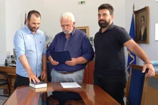Παρέμβαση της Περιφέρειας Δυτικής Ελλάδας για την ανεξέλεγκτη χωματερή στο Θεριανό που «καπνίζει»