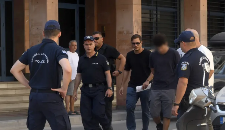 Πάτρα: Ο εμπρησμός στο Γηροκομειό, το παρασκήνιο και οι συνειρμοί Πάτρα: Ο εμπρησμός στο Γηροκομειό, το παρασκήνιο και οι συνειρμοί