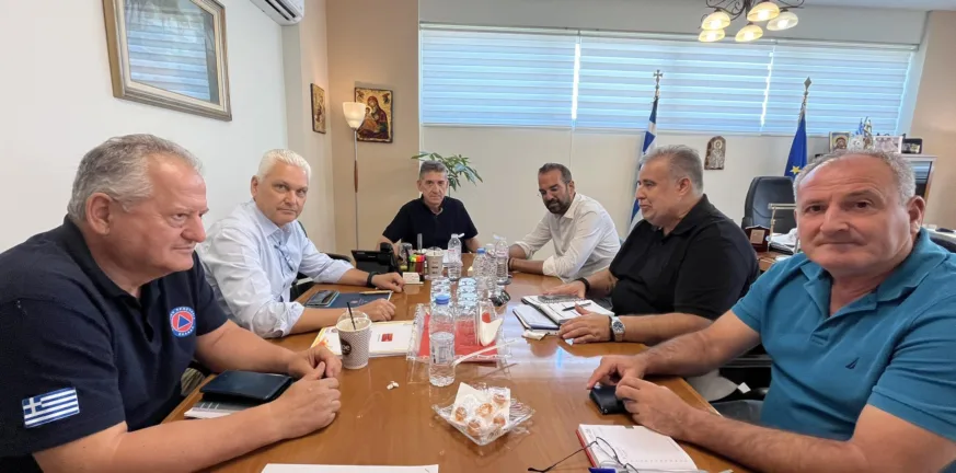 Δυτική Αχαΐα: Σύσκεψη Φαρμάκη-Αλεξόπουλου για τον συντονισμός επιτροπών κρατικής αρωγής μετά τις πυρκαγιές