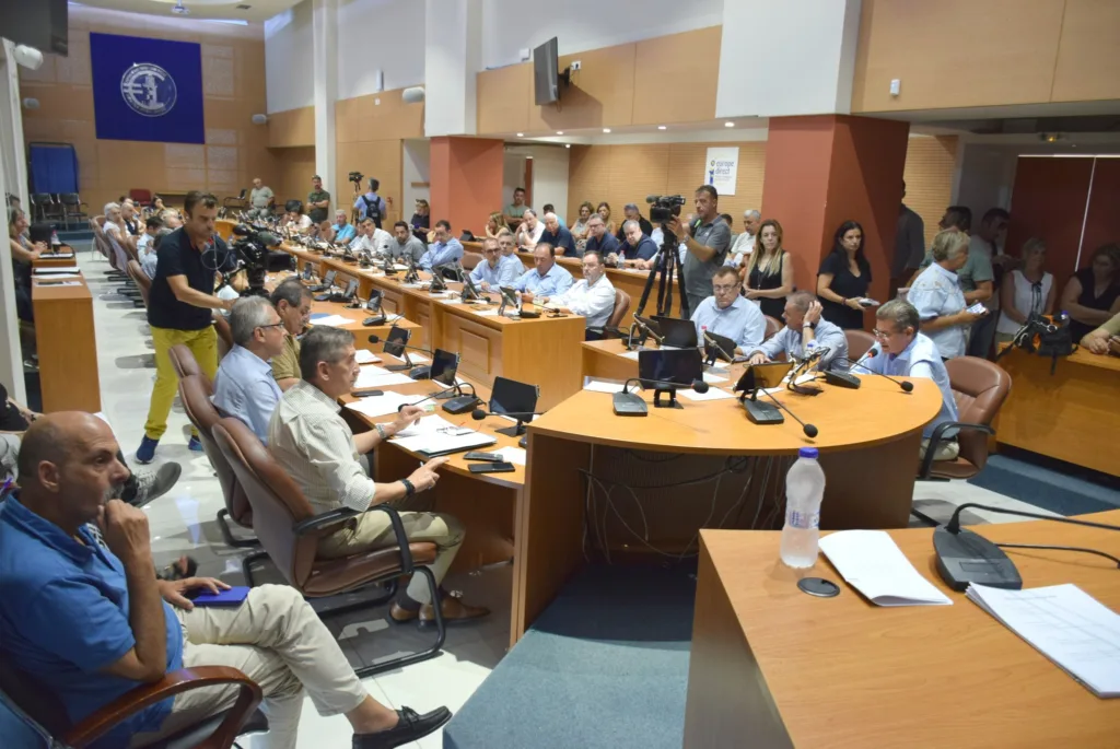 Φωτιές στην Αχαΐα: Αποζημίωση έως 6.000 ευρώ για οικοσκευές, επιδότηση 80% για την επισκευές και AchaiaPass ΒΙΝΤΕΟ
