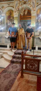 Η ενορία του Αγίου Ανδρέα Εγλυκάδας τίμησε Λαμπάτο, Αγγελόπουλο και Μπιτσάκο