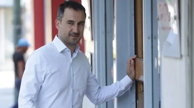 Και ο Αλέξης Χαρίτσης έρχεται στην Πάτρα για τις πυρκαγιές
