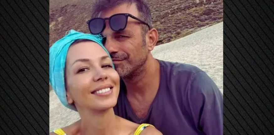 Έφυγε από τη ζωή η Αλεξάνδρα Νικολαΐδου, σύντροφος του Ντέμη Νικολαΐδη Έφυγε από τη ζωή η Αλεξάνδρα Νικολαΐδου, σύντροφος του Ντέμη Νικολαΐδη