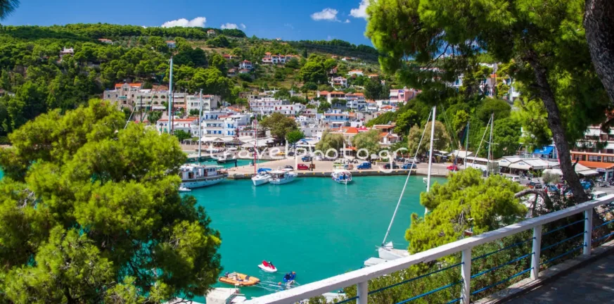 Πρώτα κουτούλησε τον Δήμαρχο και μετά υπέστη εγκεφαλικό!