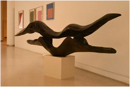 «Αναπάντεχο βίωμα τέχνης» η Εκθεση «Alive Heritage. Matter and Memory. Ελληνες Καλλιτέχνες της Διασποράς» στο Αρχαιολογικό Μουσείο Πατρών