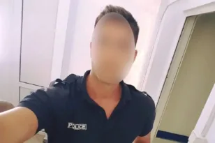 Προσπάθησε να ξεπλύνει 153 γραμμάρια κοκαΐνης στην τουαλέτα: Οι κινήσεις του πρώην αστυνομικού TikToker πριν τη σύλληψη