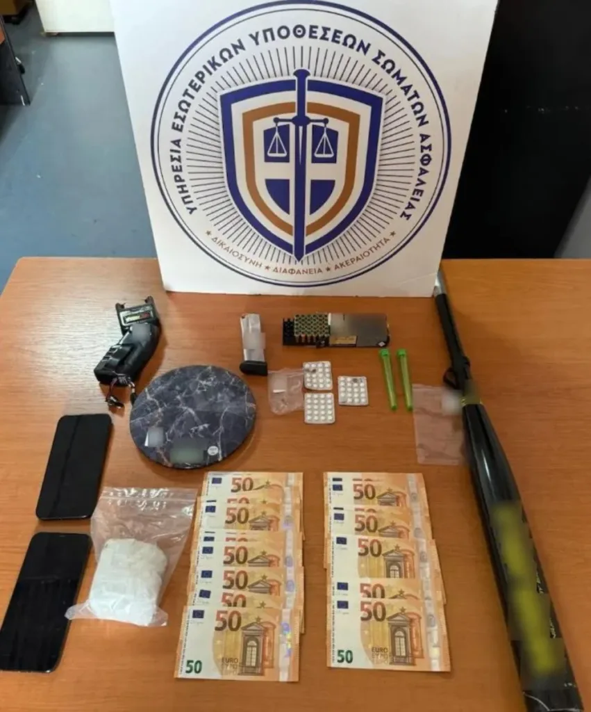 Η ανακοίνωση της Αστυνομίας για τον αξιωματικό TikToker που συνελήφθη για διακίνηση ναρκωτικών