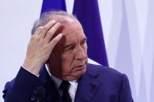 Τί θα κάνουν οι Γάλλοι με τον Μπαϊρού; «Η επιλογή σήμερα είναι χάος ή ευθύνη»