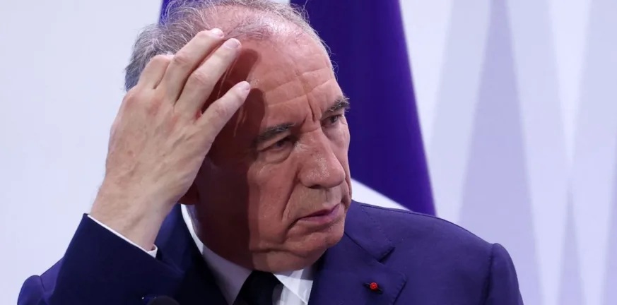 Τί θα κάνουν οι Γάλλοι με τον Μπαϊρού; «Η επιλογή σήμερα είναι χάος ή ευθύνη»