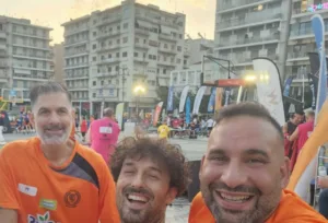 Εβρεξε τρίποντα στο τουρνουά 3on3 στην πλατεία Γεωργίου Α΄