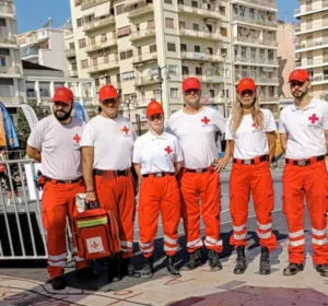 Εβρεξε τρίποντα στο τουρνουά 3on3 στην πλατεία Γεωργίου Α΄