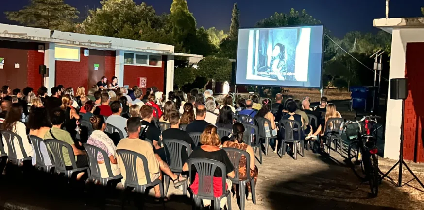 Πάτρα: Πόλος έλξης για τους σινεφίλ η ταινία «Πάντα υπάρχει αύριο» ΦΩΤΟ