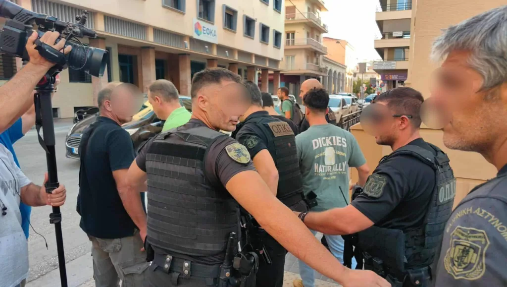 «Πίναμε μπύρες, καπνίσαμε χασίς και βάλαμε φωτιά»: Οι προκλητικές δηλώσεις του 19χρονου για τον εμπρησμό στα Συχαινά