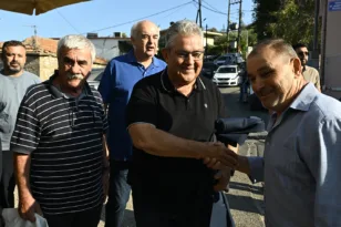 Από τη Βούντενη ξεκίνησε η περιοδεία του Δημήτρη Κουτσούμπα σε πυρόπληκτες περιοχές της Αχαΐας
