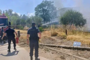 Αχαΐα: Φωτιά σε πρώην εργοστάσιο της ΒΙΠΕ, σωτηρία παρέμβαση από εξωτερικούς φρουρούς ΦΩΤΟ