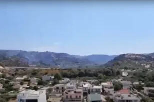 Φωτιά στην Αχαΐα: Σοκαριστικές εικόνες από drone αποκαλύπτουν την καταστροφή στα Καμίνια