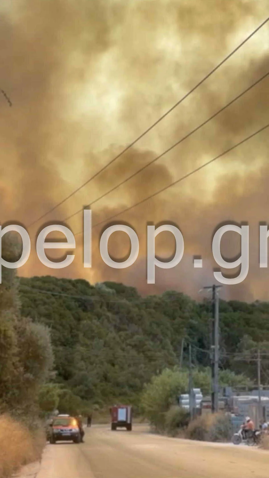 Αχαΐα: Φωτιά στον Ερυμάνθο και στα Μοιραίικα Πατρών - Απανωτά 112, εκκενώνονται συνεχώς οικισμοί, διακοπή κυκλοφορίας στην Εθνική, αναφορές για εγκαυματίες ΦΩΤΟ ΒΙΝΤΕΟ