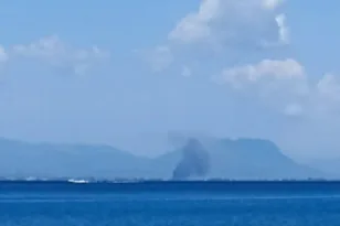 Φωτιά στην Καλαμάτα: Σε εξέλιξη το μέτωπο στη Μπιρμπίτα – Κινητοποίηση για να μην απειληθούν σπίτια