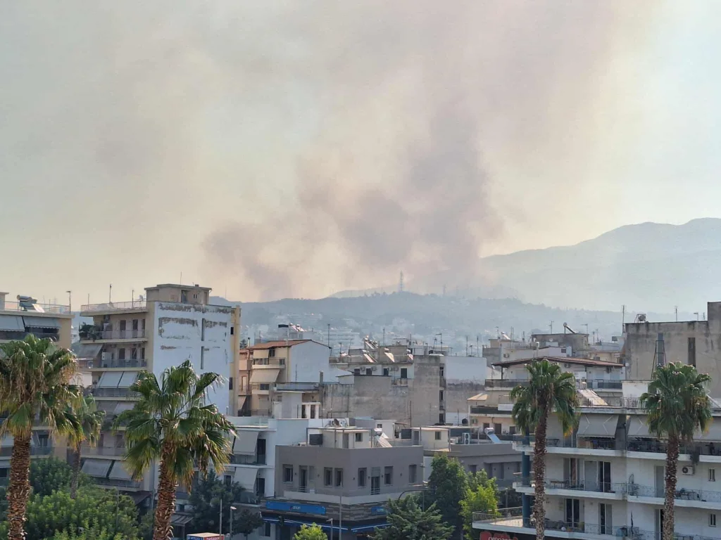 Πυρκαγιές: Δύσκολη η κατάσταση στα Συχαινά, απειλείται ο ΧΥΤΑ Ξερόλακας, σ' εξέλιξη τα μέτωπα σε Κ. Αχαΐα - ΒΙΠΕ ΦΩΤΟ - ΒΙΝΤΕΟ ΝΕΟΤΕΡΑ