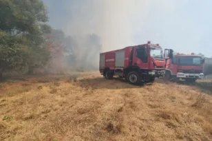 Ροδόπη: Σε δύο μέτωπα η φωτιά στην Κομοτηνή, εντολή απομάκρυνσης μέσω 112 ΒΙΝΤΕΟ