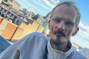 Θάνατος σε ζωντανή μετάδοση: Σοκ με τον streamer Jean Pormanove στη Γαλλία