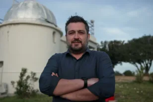 Γιάνναρος: «Ανεξέλεγκτες… αν πιάσουν φωτιές στην Αχαΐα», τι λέει στην «Π» ο γνωστός πυρομετεωρολόγος